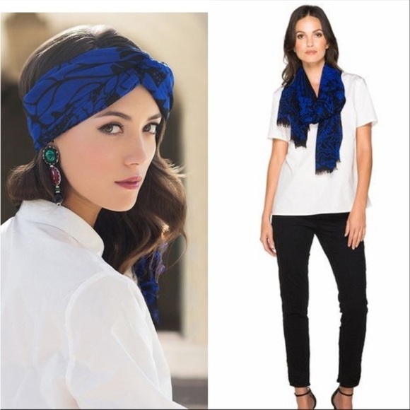 Marchesa Voyage Blue Floral Scarf - Picture 1 of 7